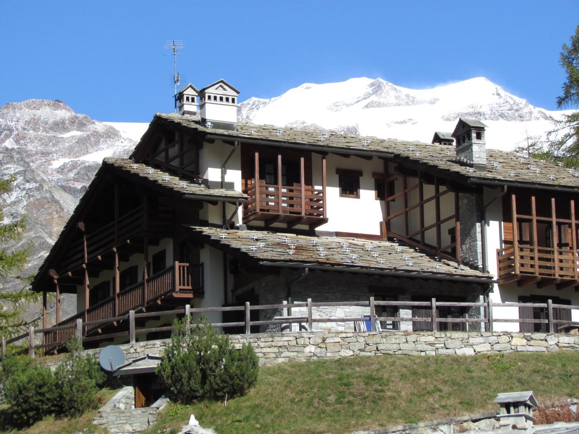 Il Piccolo Residence Gressoney-la-Trinité Exteriör bild