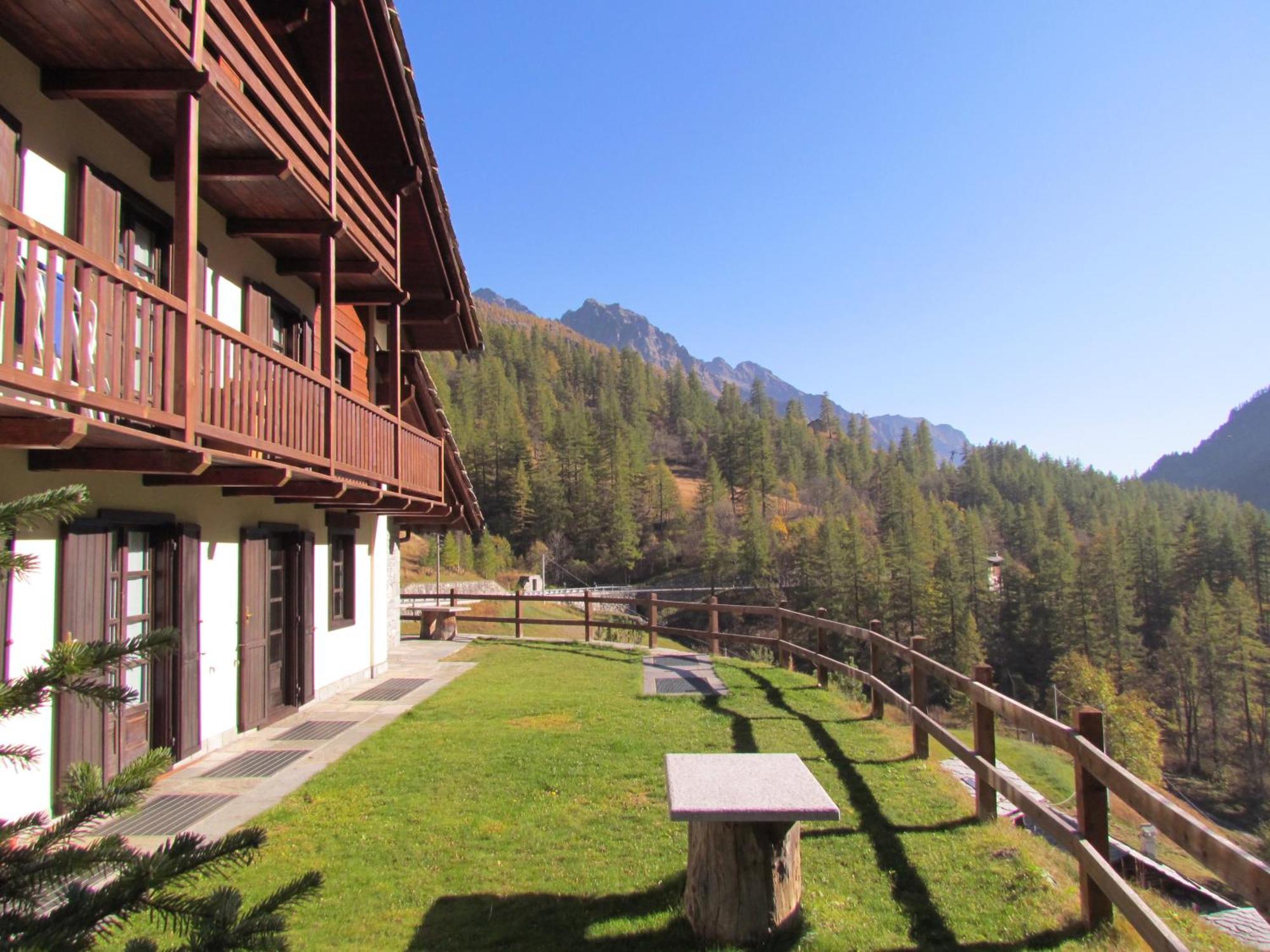 Il Piccolo Residence Gressoney-la-Trinité Exteriör bild